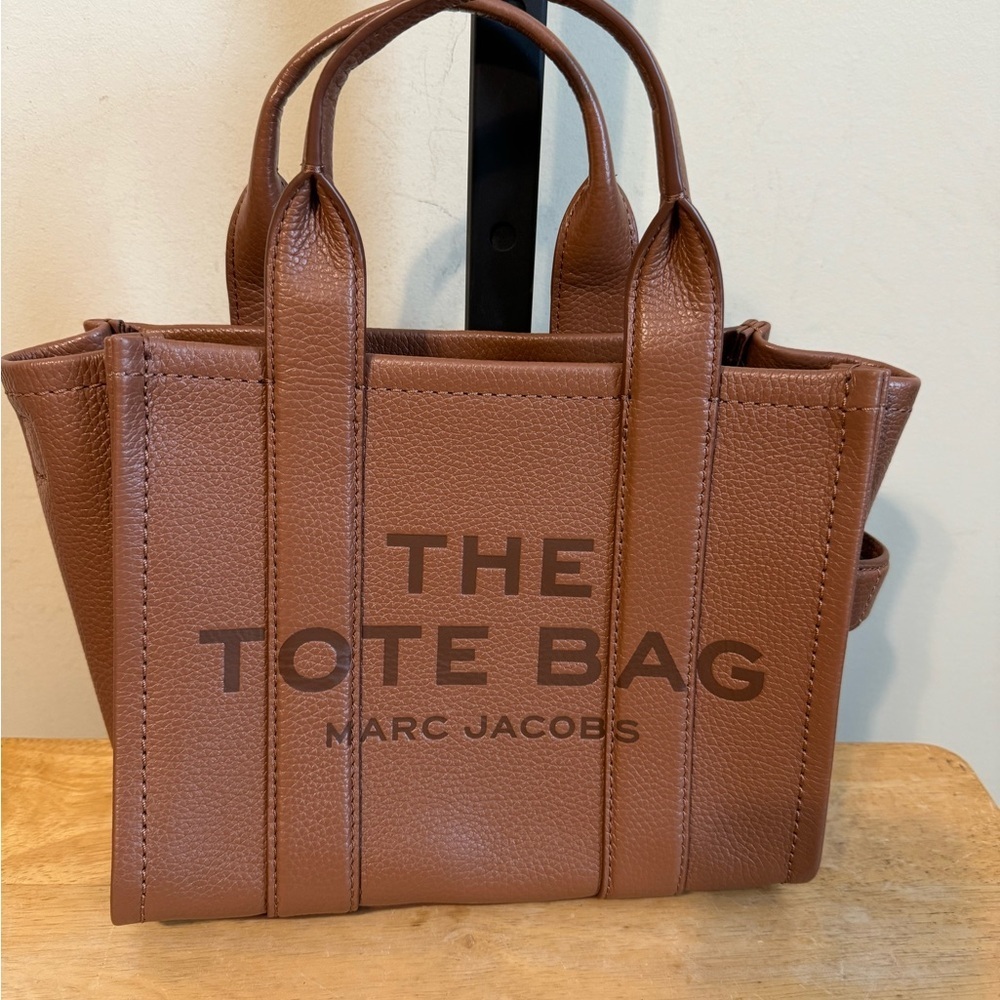 Marc Jacobs Tan Leather Tote Bag